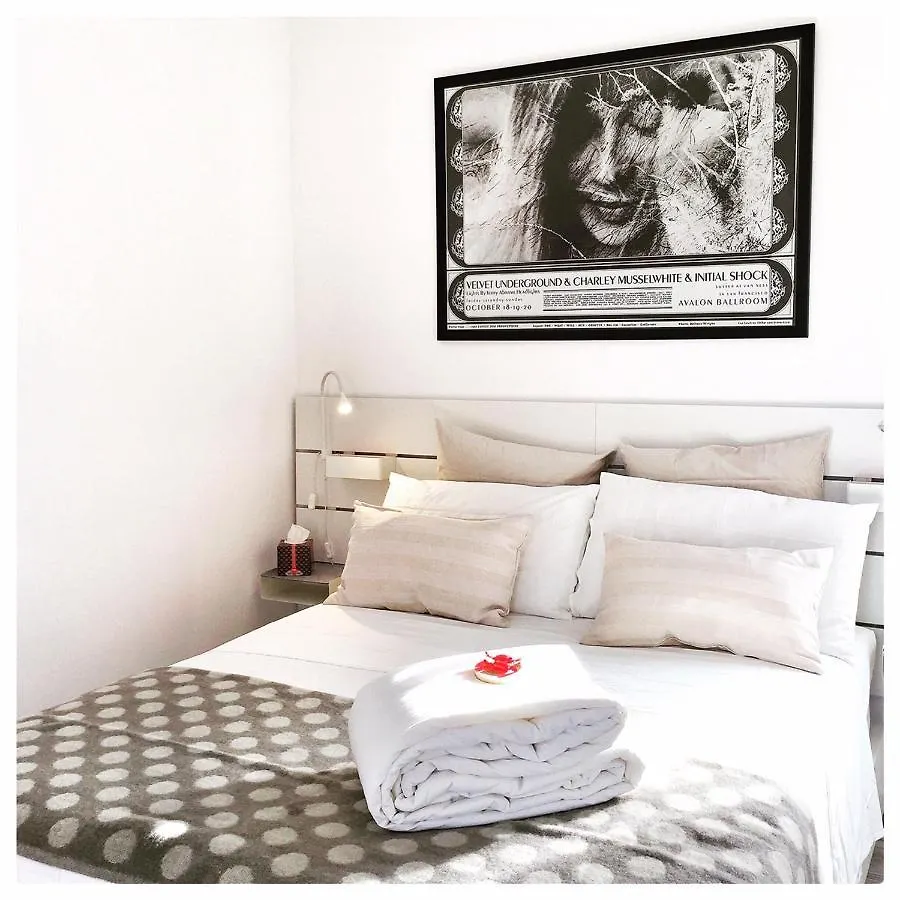 Pigneto Village B&B Roma Apartment With Balcony Metro C 0*,  Italia